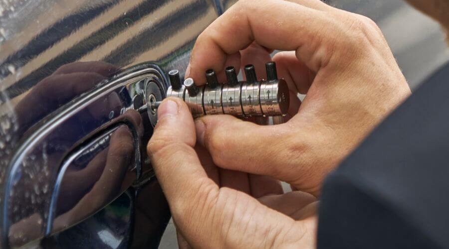 Professional New roof installation in Gainesville, AL